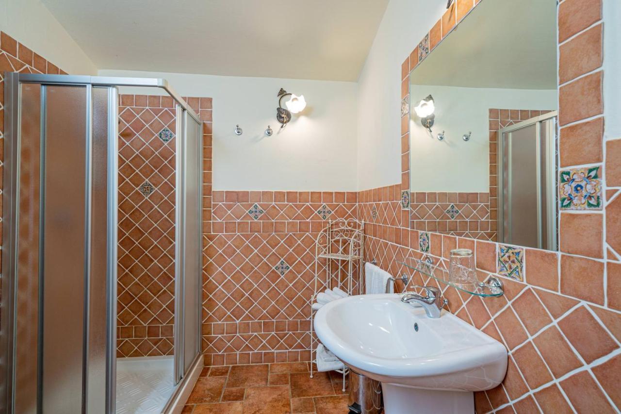 Borgo Alba Barona Turismo Rurale 골푸아랑시 외부 사진